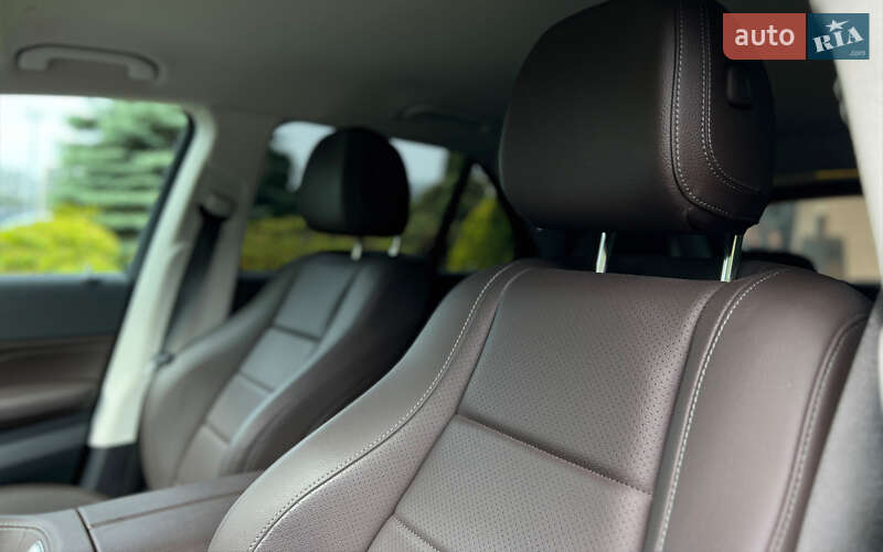 Mercedes-Benz GLE-Class 2021