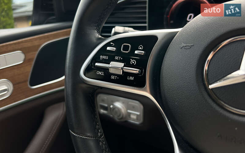 Mercedes-Benz GLE-Class 2021