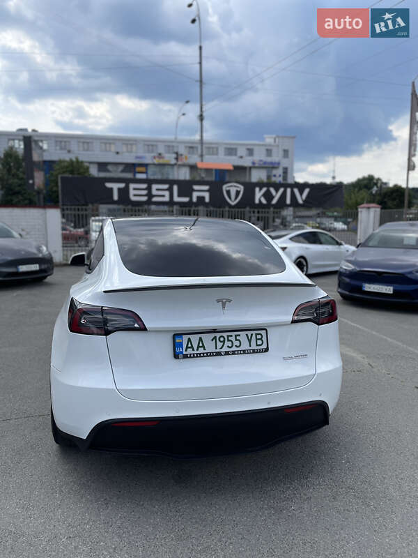 Tesla-7