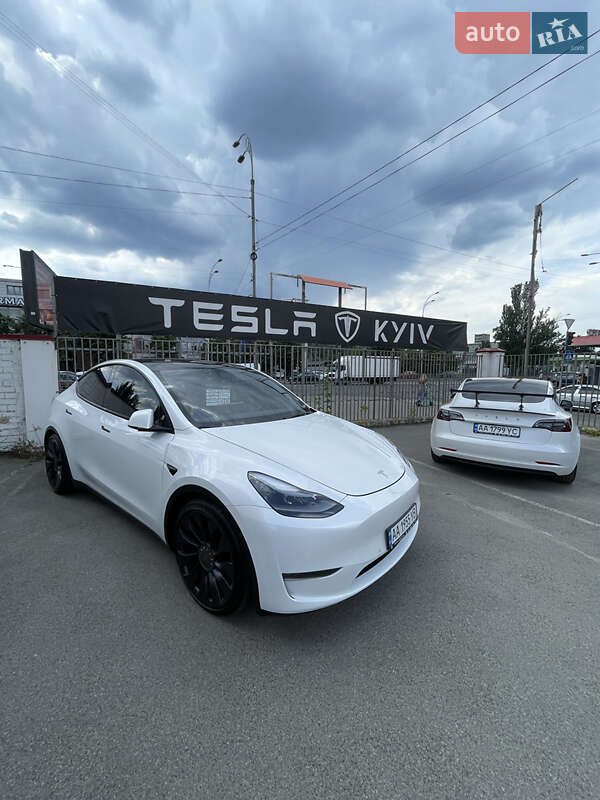 Tesla-17