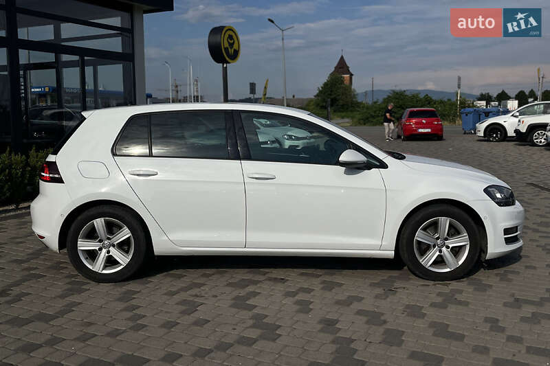 Volkswagen Golf 2013