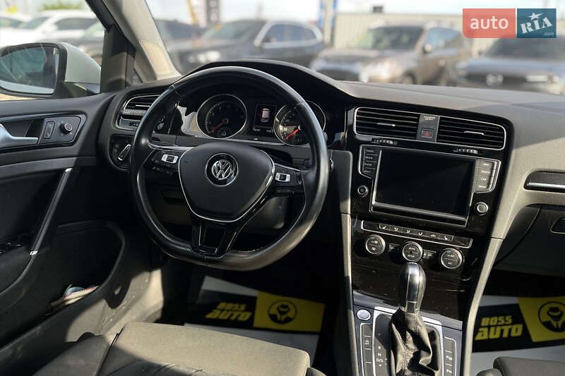 Volkswagen Golf 2013