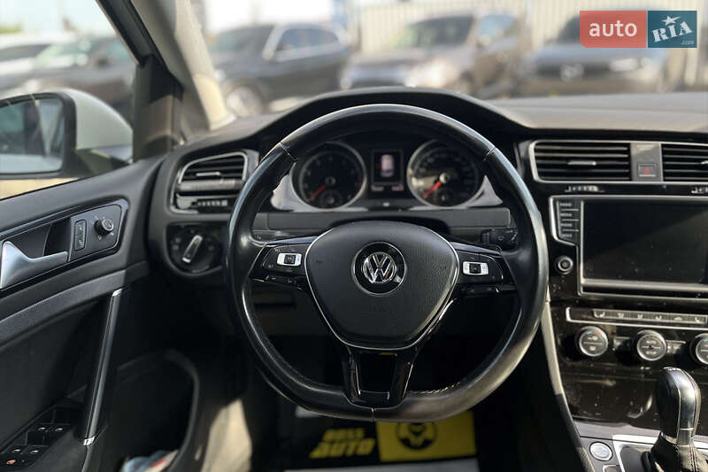 Volkswagen Golf 2013