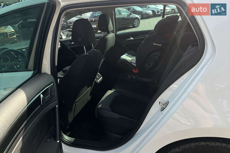 Volkswagen Golf 2013