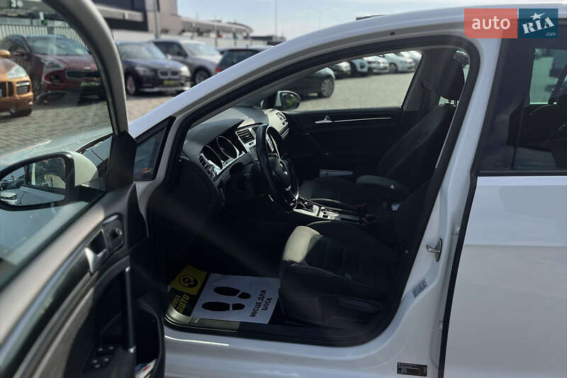 Volkswagen Golf 2013