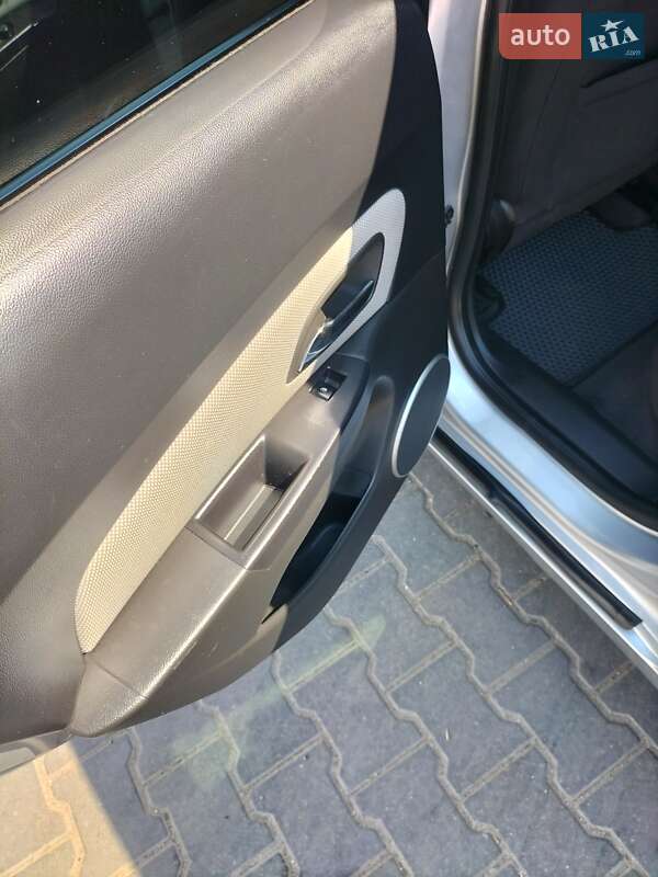 Chevrolet Cruze 2010