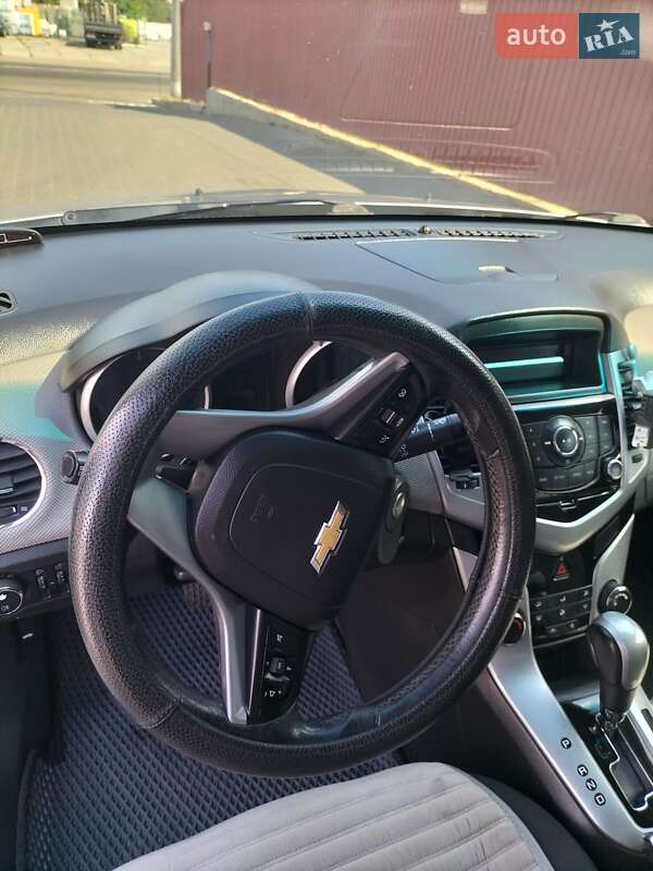 Chevrolet Cruze 2010