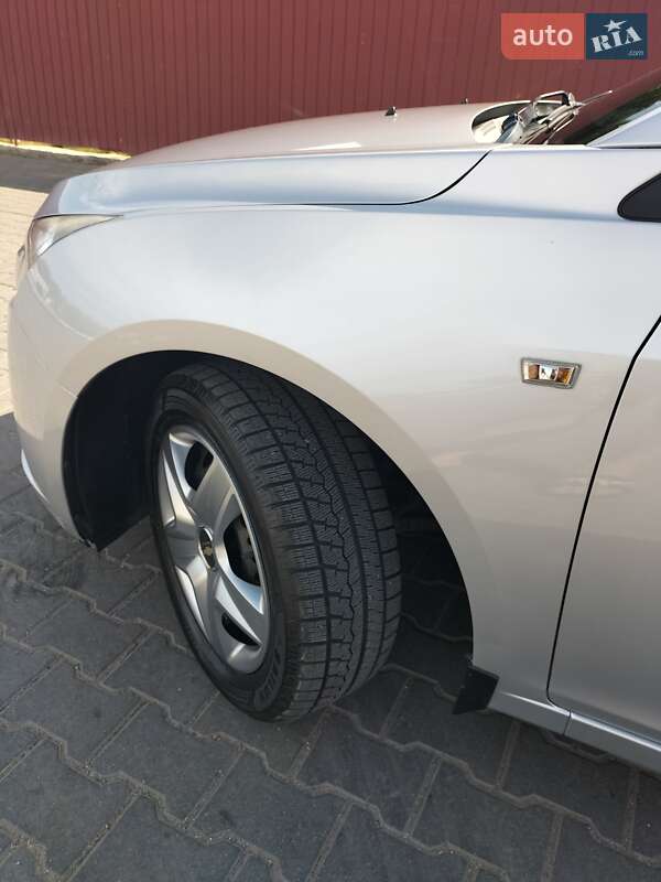 Chevrolet Cruze 2010