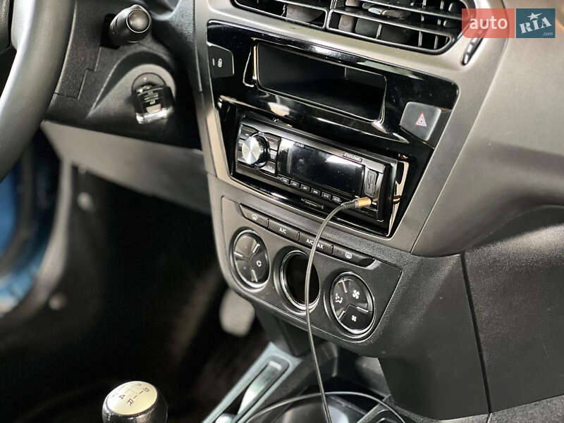 Citroen C-Elysee 2013