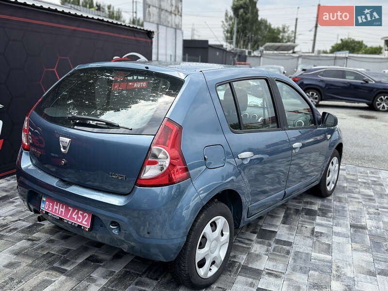 Dacia Sandero 2009