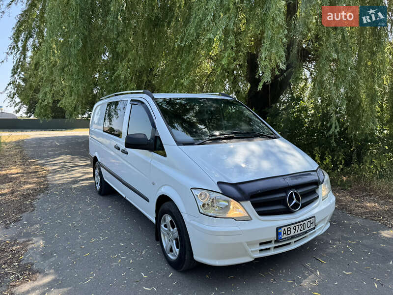 Mercedes-Benz Vito 2012