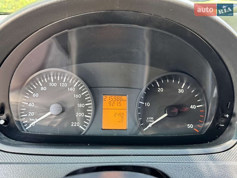 Mercedes-Benz Vito 2012