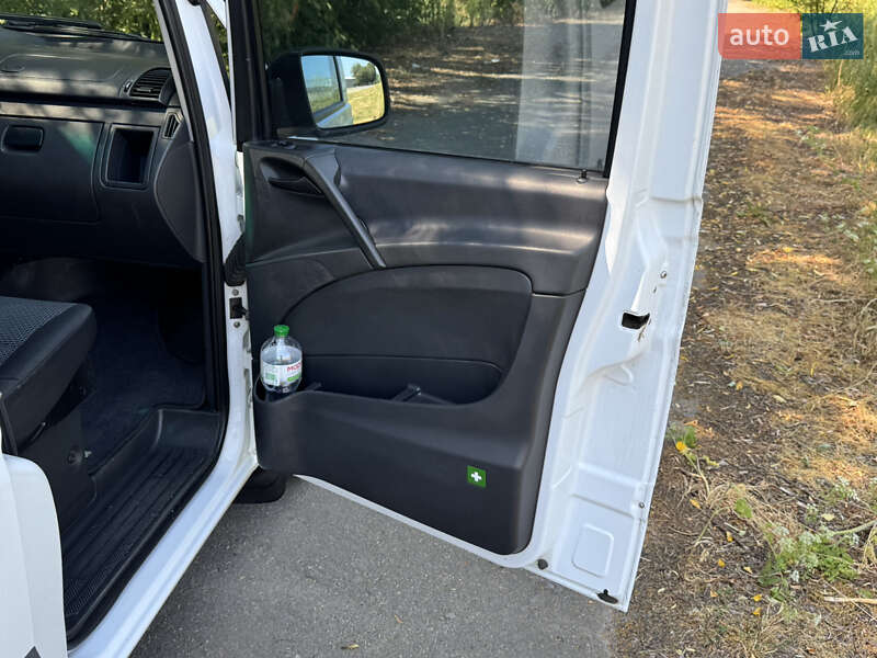 Mercedes-Benz Vito 2012