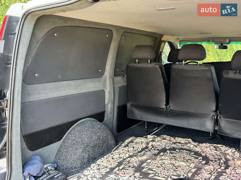 Mercedes-Benz Vito 2012