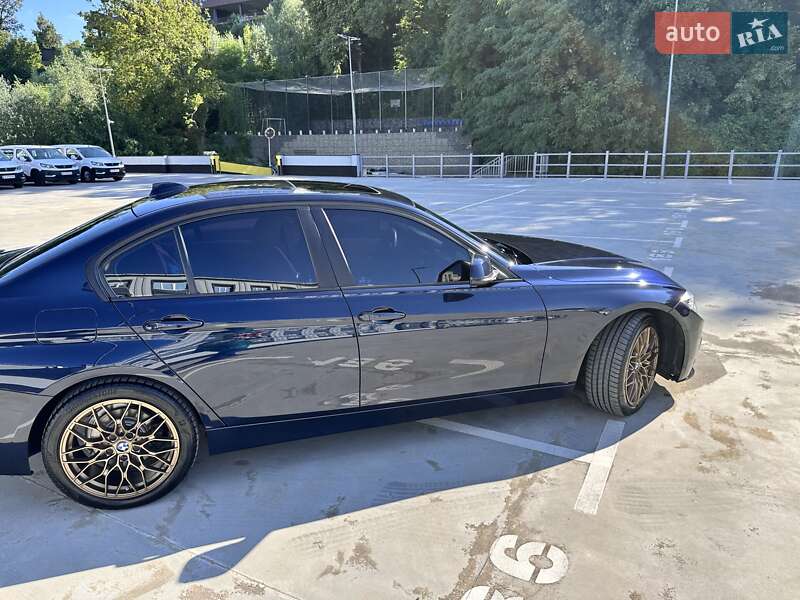BMW 3 Series 2015