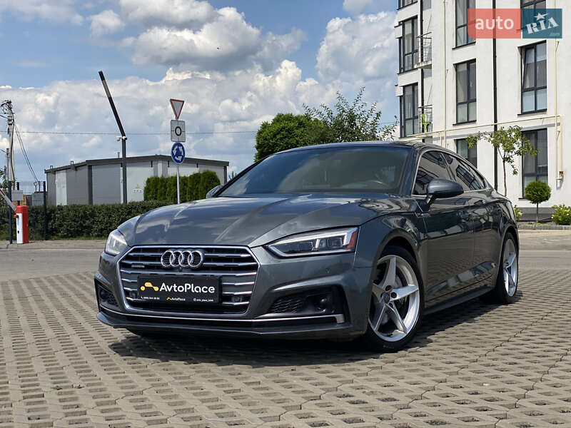 Audi-84