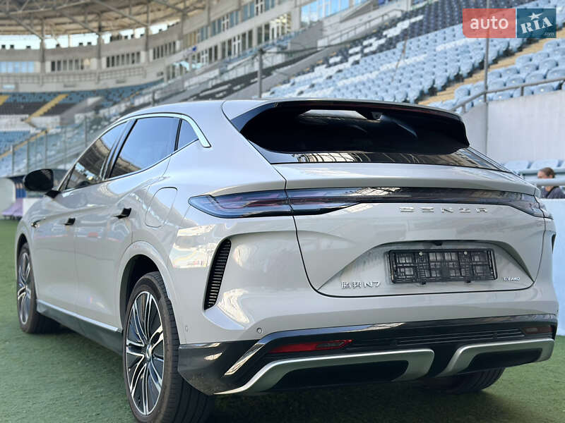 Denza N7 2024