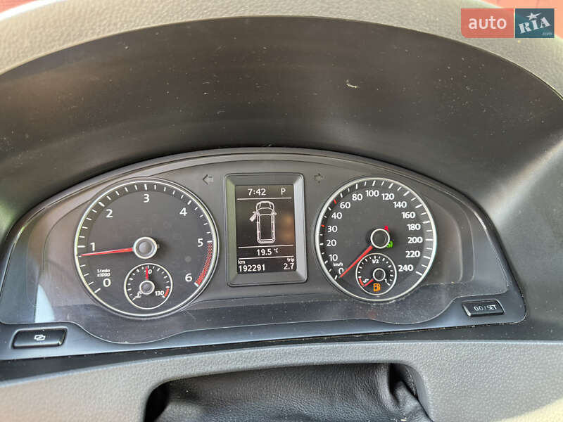 Volkswagen Transporter 2012