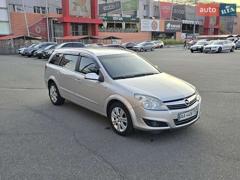 Opel Astra 2008