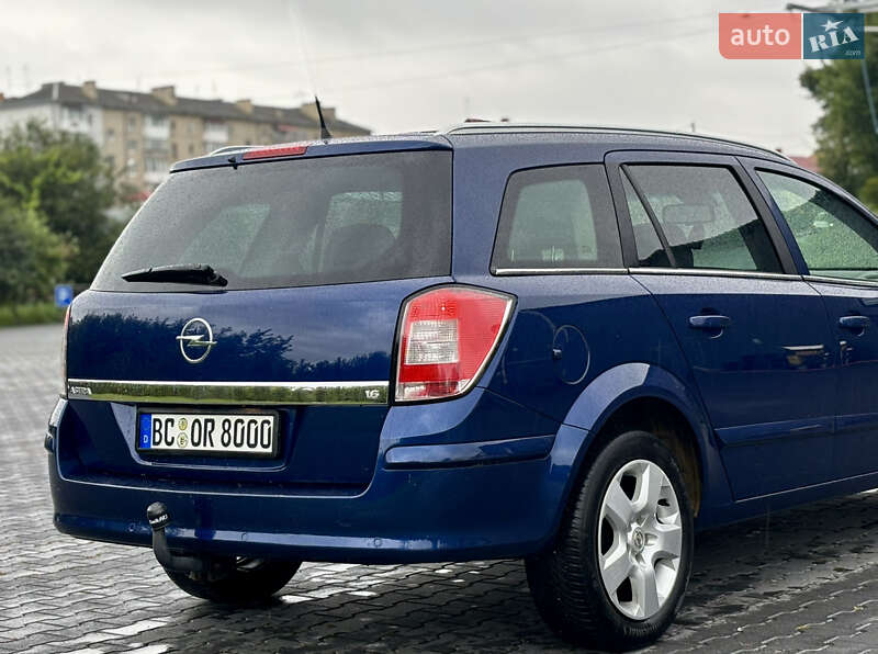 Opel Astra 2008