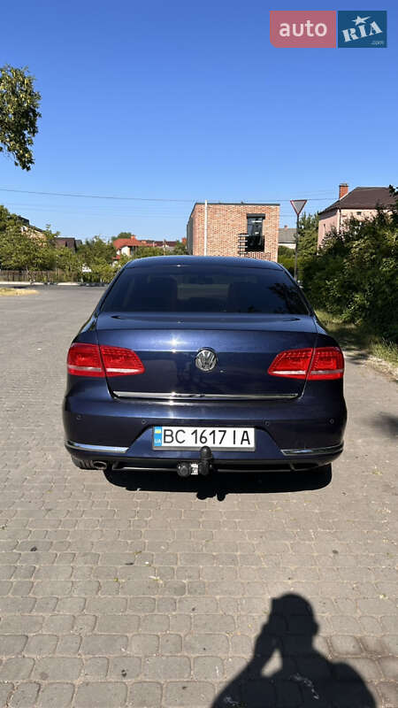 Volkswagen Passat 2011
