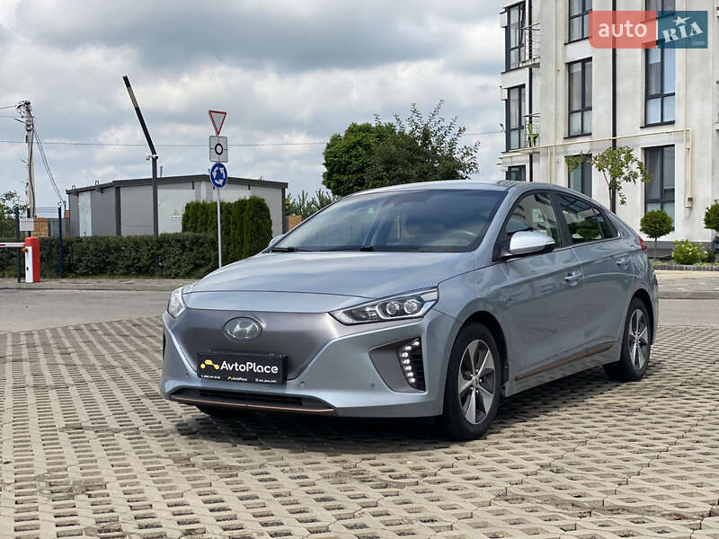 Hyundai-50