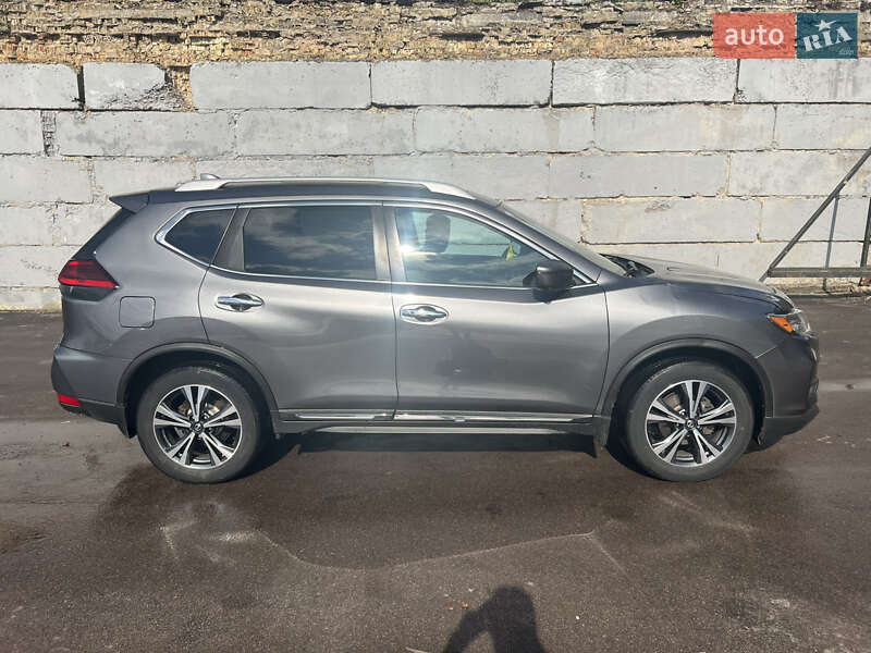 Nissan Rogue 2017