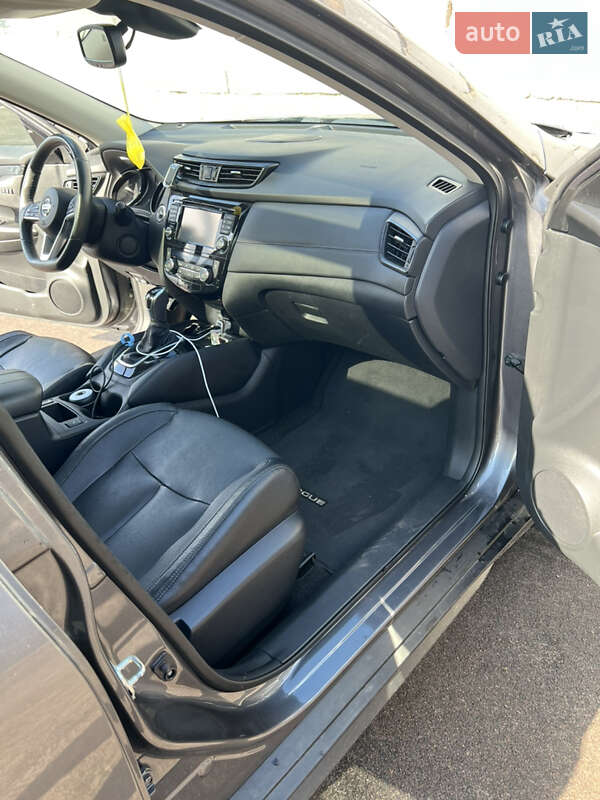 Nissan Rogue 2017