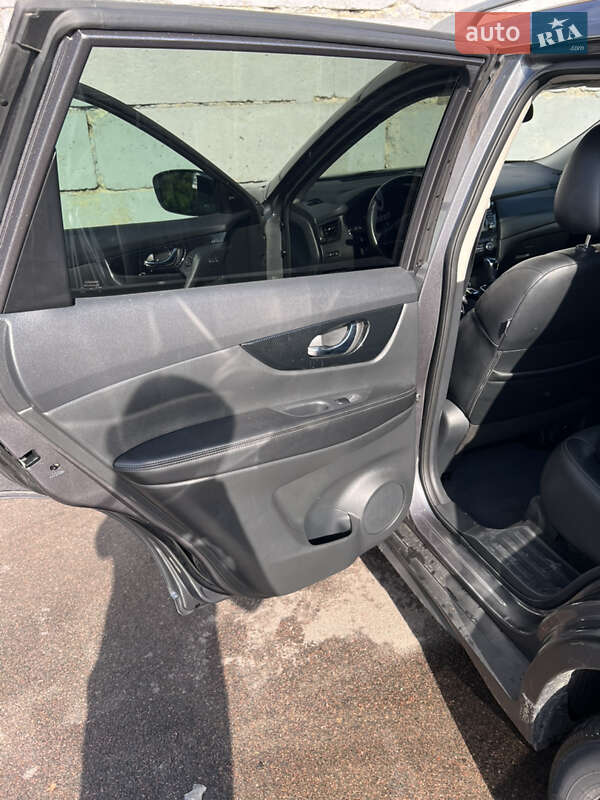 Nissan Rogue 2017