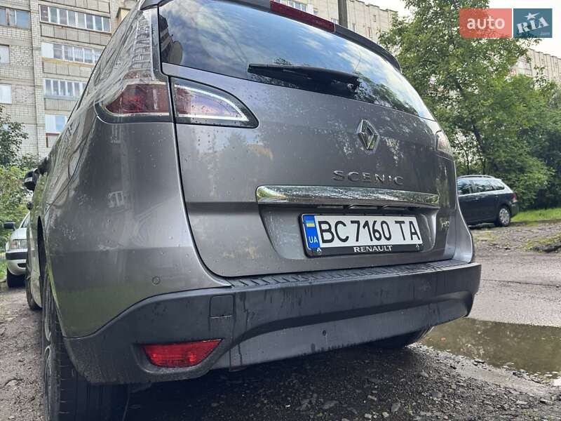 Renault Scenic 2012