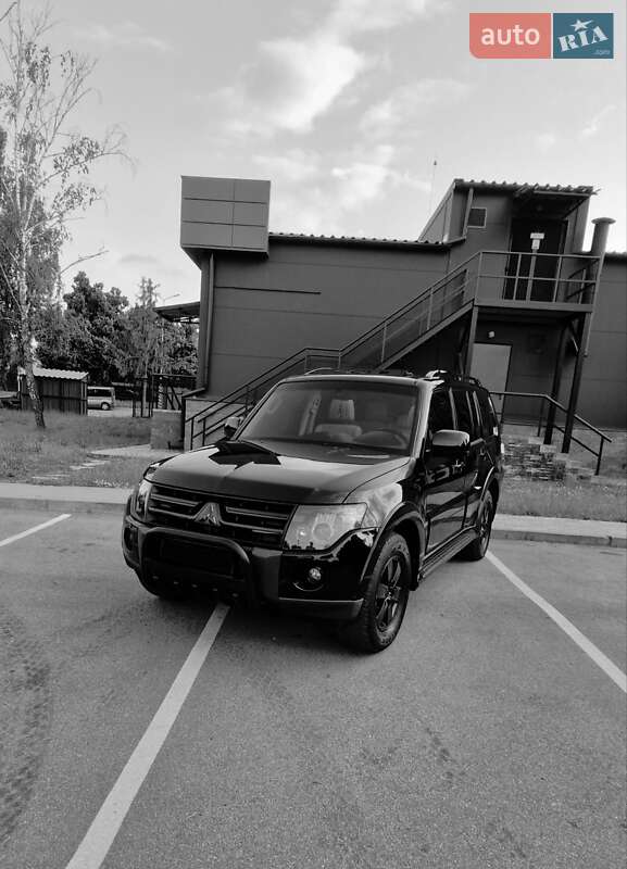 Mitsubishi Pajero Wagon 2008