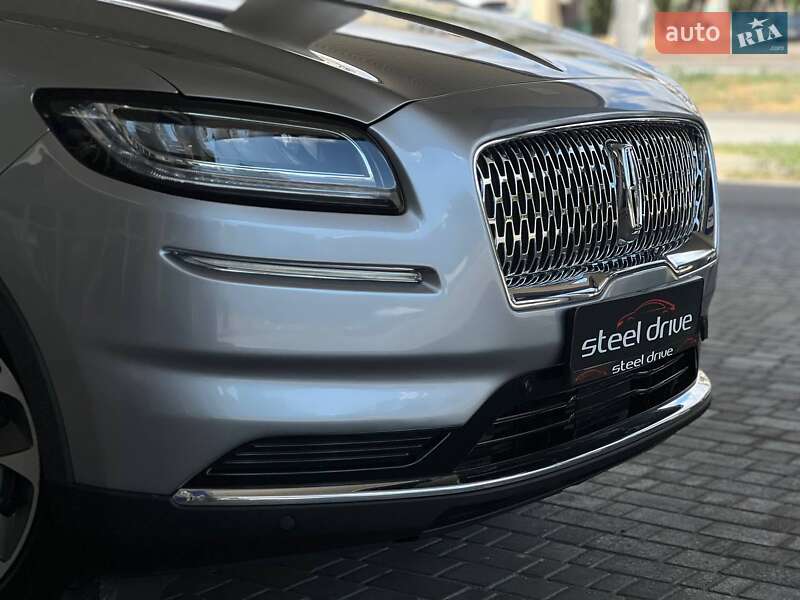 Lincoln Nautilus 2021