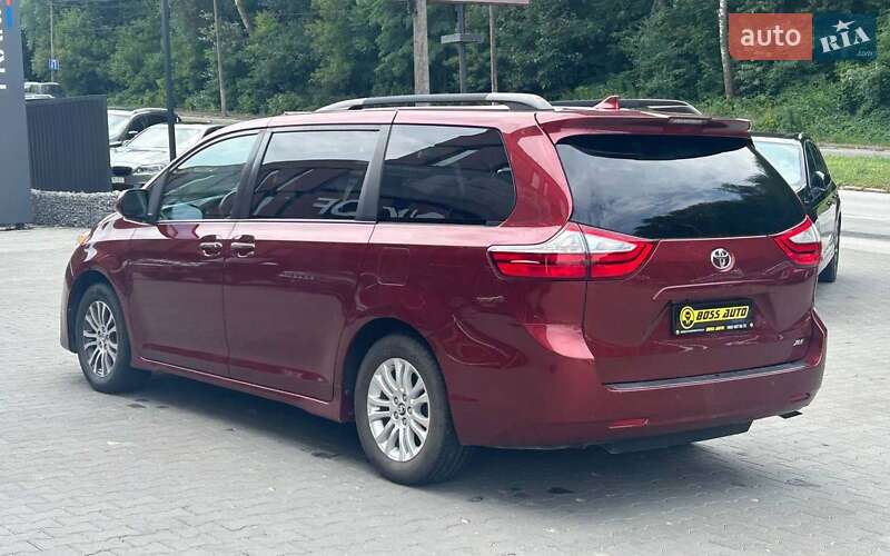 Toyota Sienna 2018
