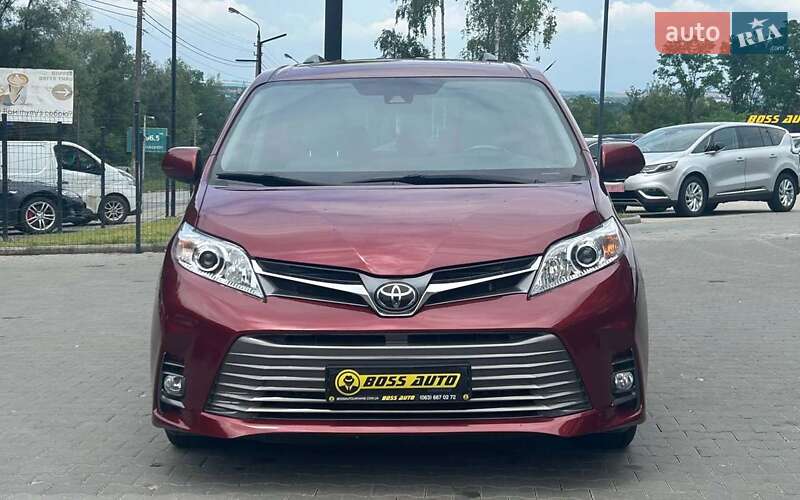 Toyota Sienna 2018