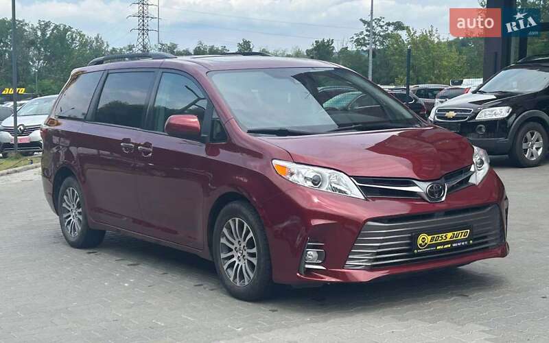 Toyota Sienna 2018