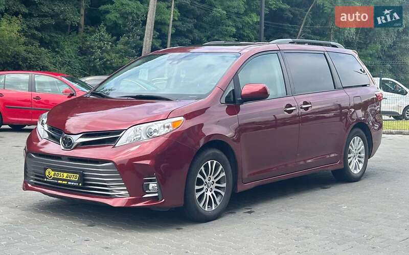 Toyota Sienna 2018