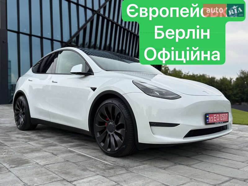 Tesla-23