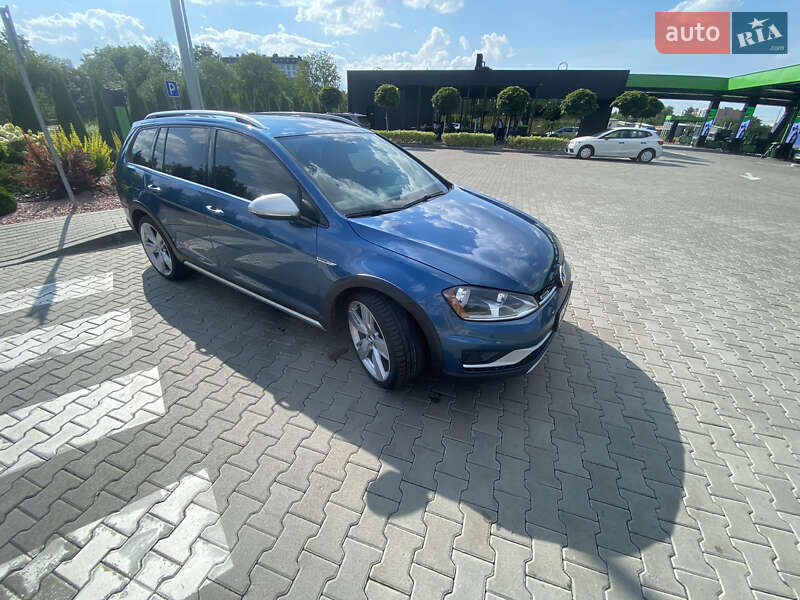 Volkswagen Golf 2016