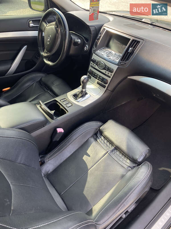 Infiniti G37 2007