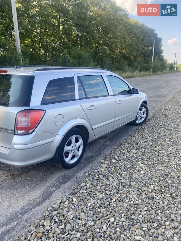Opel Astra 2007