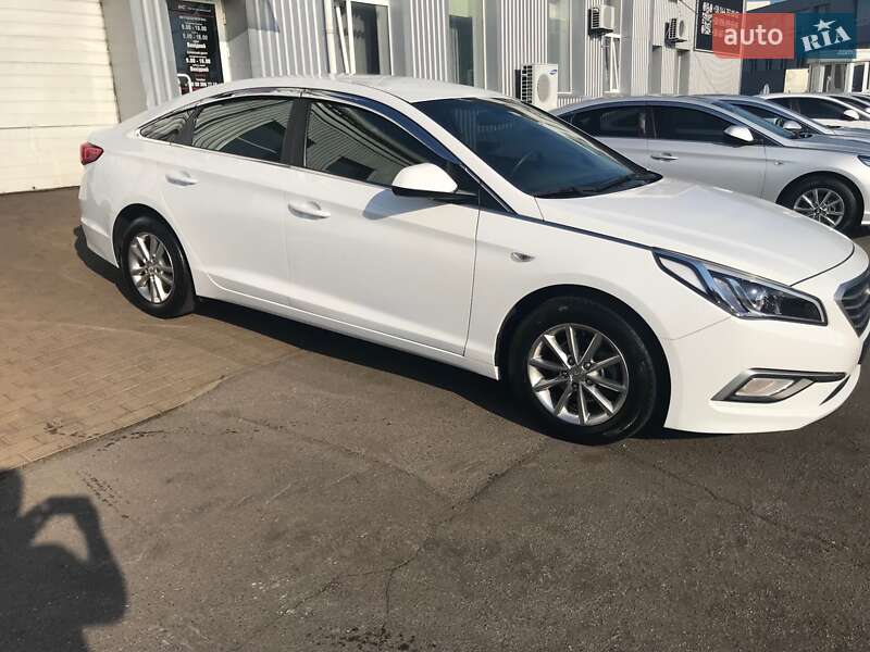 Hyundai Sonata 2017