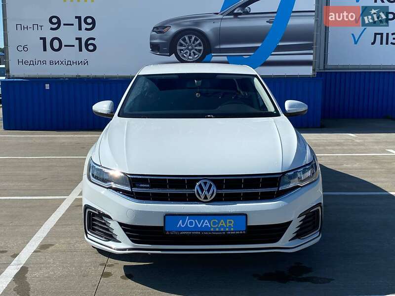 Volkswagen e-Bora 2019