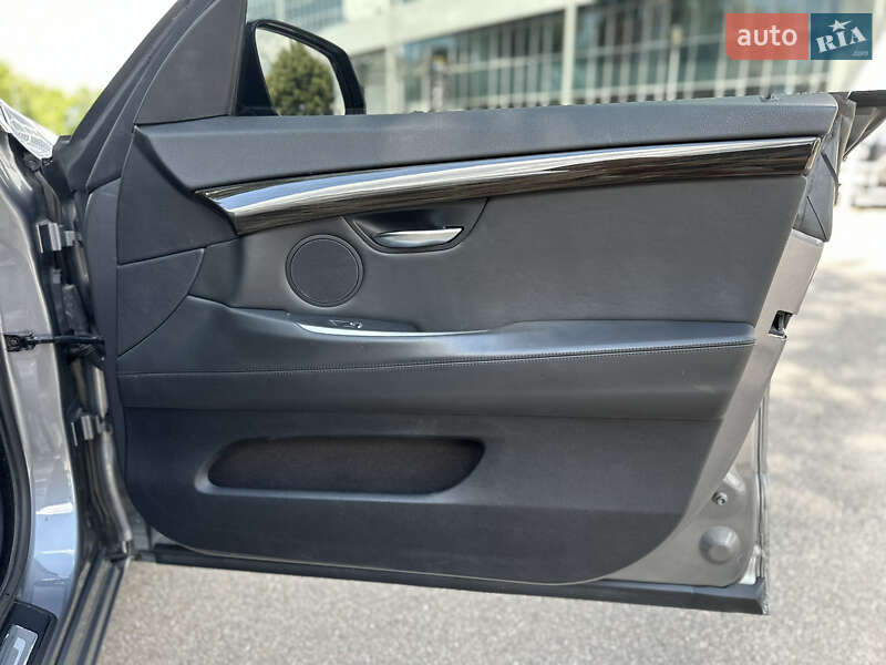 BMW 5 Series GT 2016