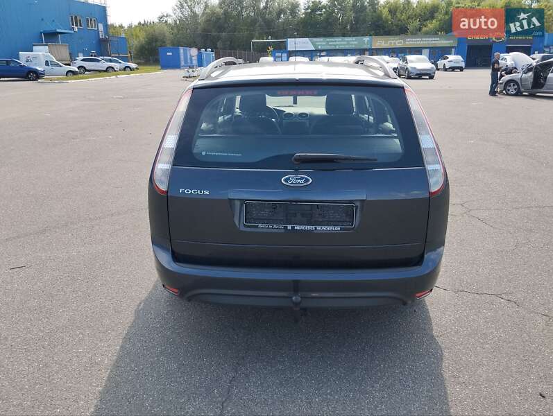 Ford Focus 2010