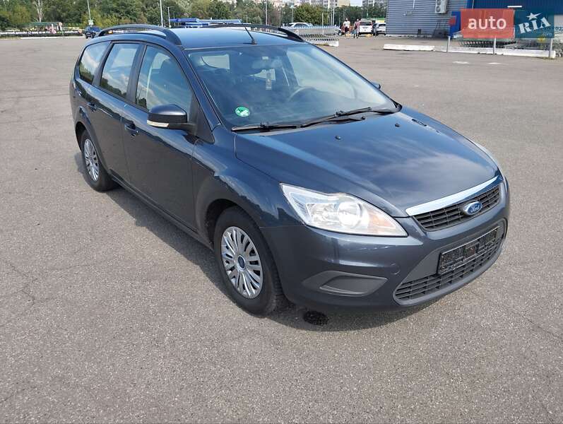 Ford Focus 2010