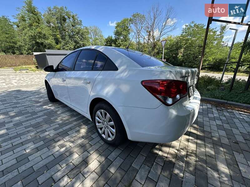 Chevrolet Cruze 2012