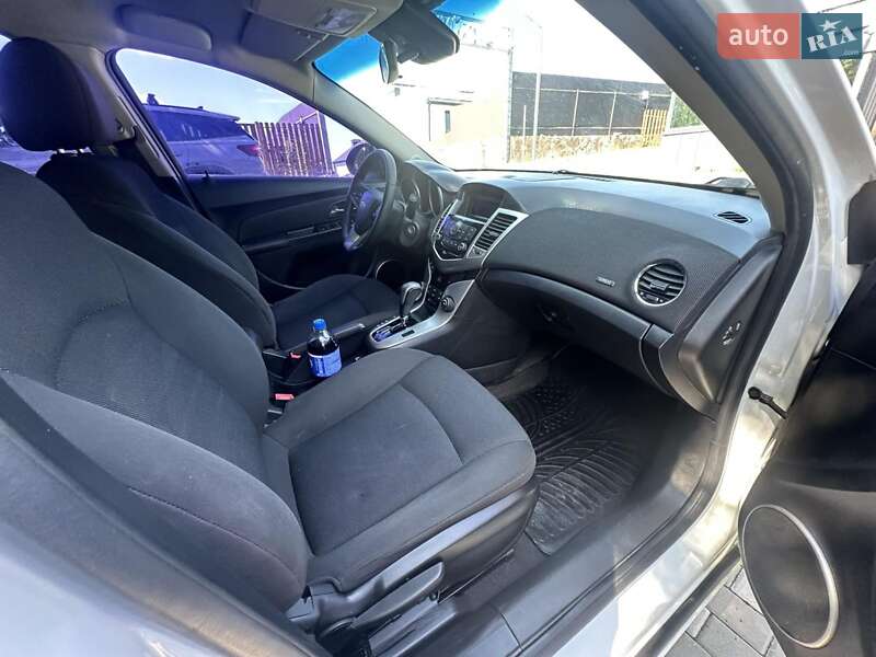 Chevrolet Cruze 2012