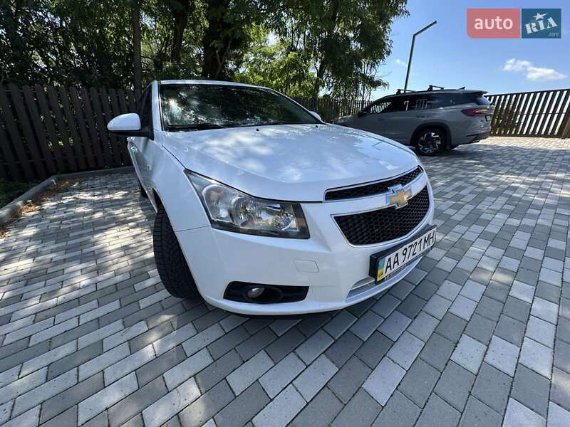 Chevrolet Cruze 2012