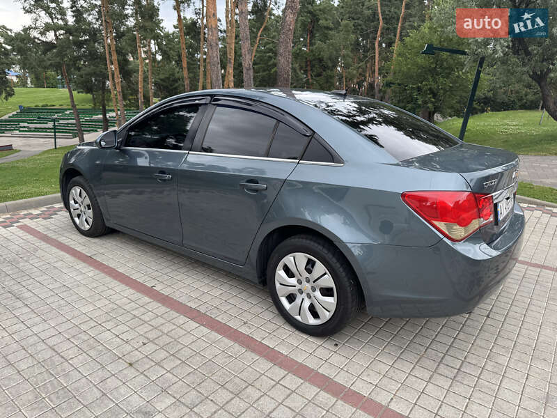 Chevrolet Cruze 2012