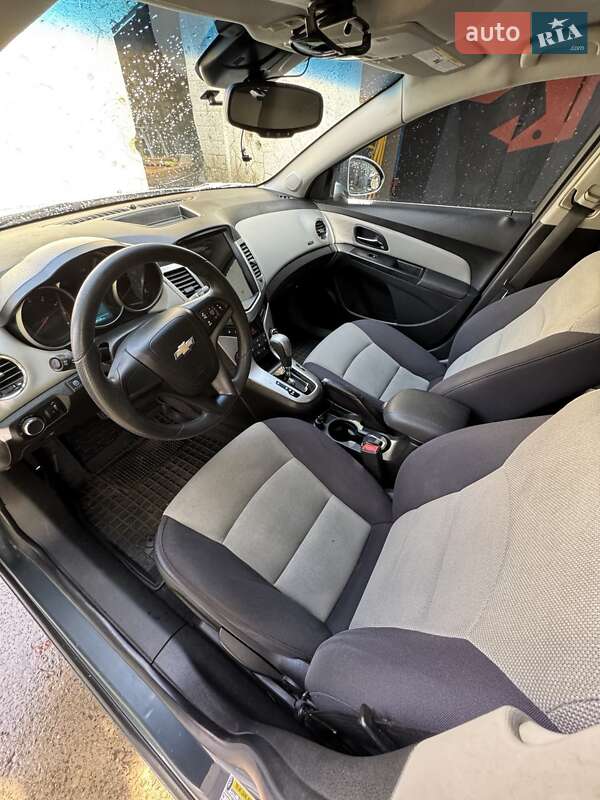 Chevrolet Cruze 2012